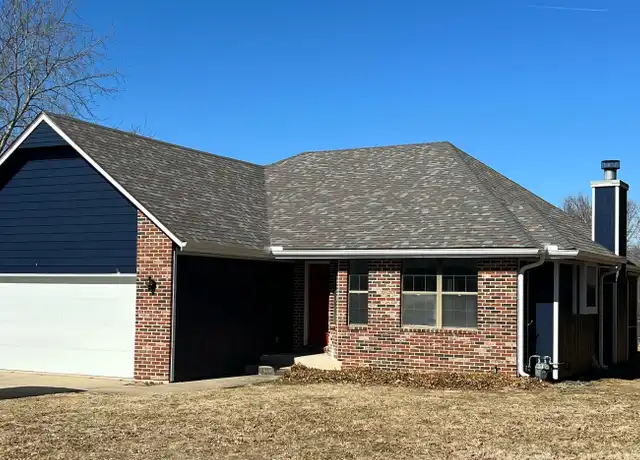 Property at 505 Mallory Ct, Warrensburg, MO, 64093, 5 beds, 3 baths, [object Object]