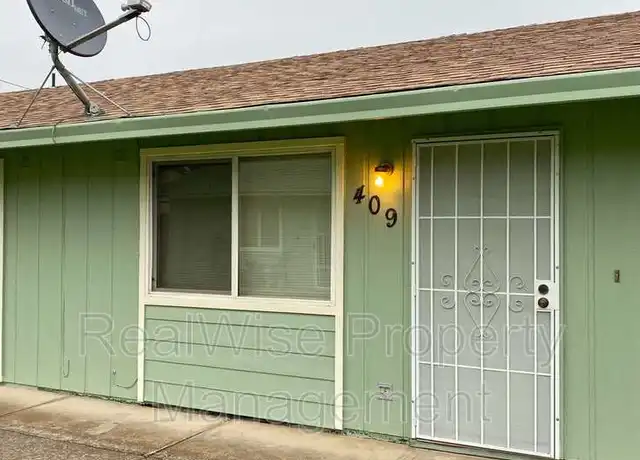 Property at 409 W First Ave, Sutherlin, OR, 97479, 2 beds, 1 bath, [object Object]