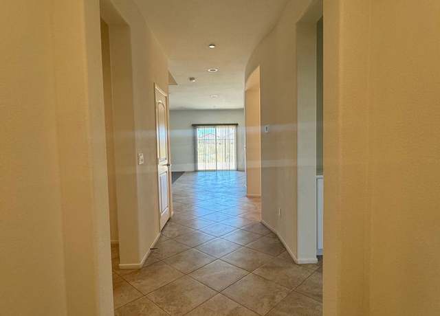 Photo of 15038 Paseo Verde Pl, Victorville, CA 92394