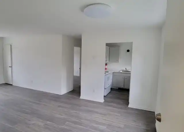 Property at 29 Paterson Ave Unit 38, Newton, NJ, 07860, 1 bed, 1 bath, [object Object]