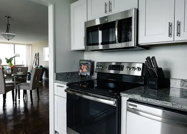 Photo of 302 E Joppa Rd, Baltimore, MD 21286