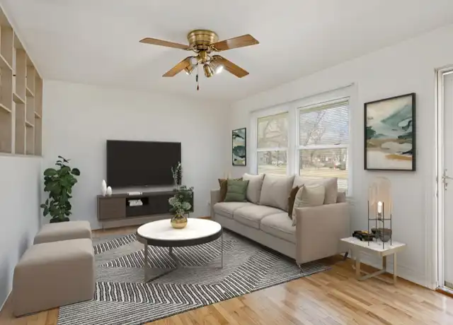 Property at 2003 Hemlock Dr, Champaign, IL, 61821, 3 beds, 1 bath, [object Object]