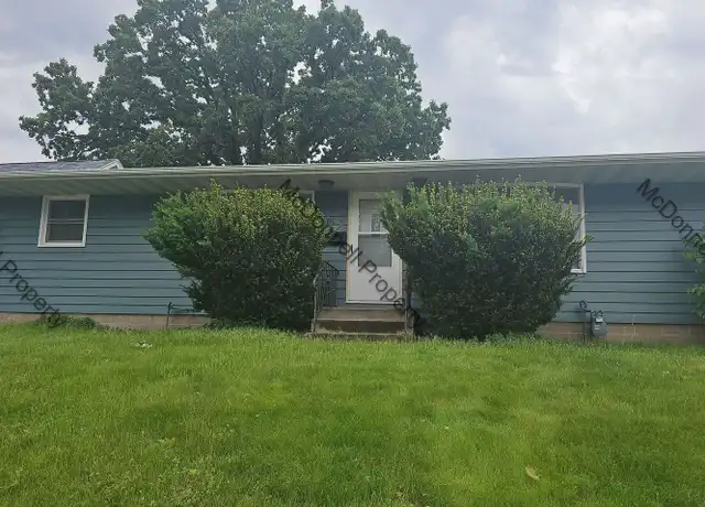 Property at 2711 W Laurel St, Davenport, IA, 52804, 2 beds, 1 bath, [object Object]