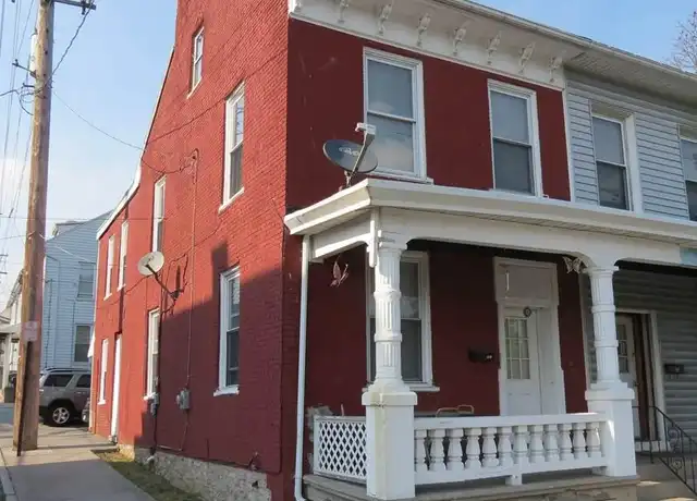 Property at 781 Maple St, Lebanon, PA, 17046, 3 beds, 1 bath, [object Object]