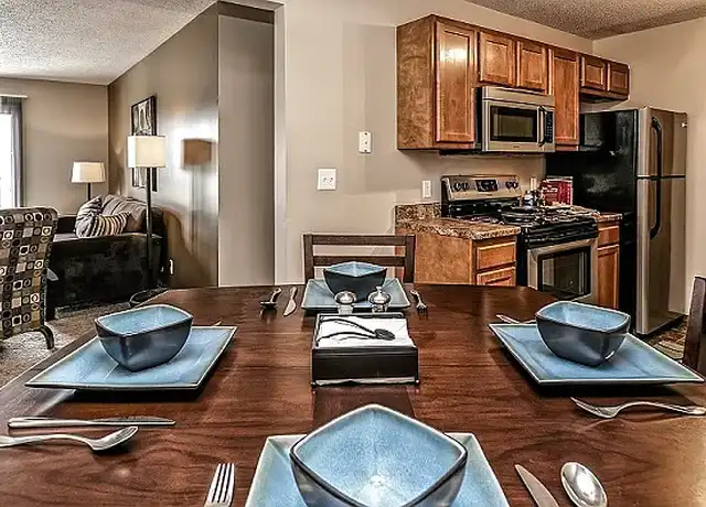 Property at Huntington Park - 623 Fenwick Dr, Papillion, NE, 68046, 1 bed, 1 bath, [object Object]