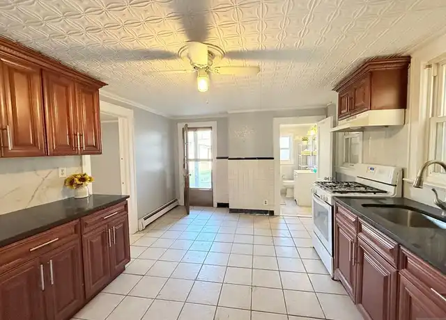 Property at 122 Cross St Apt 1, Harrison, NJ, 07029, 2 beds, 1.5 baths, [object Object]