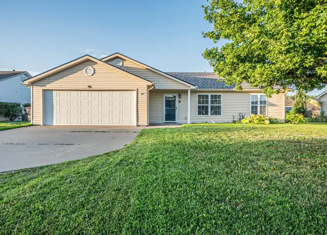 Property at 304 Brookvalley Dr, Manhattan, KS, 66502, 3 beds, 2 baths, [object Object]