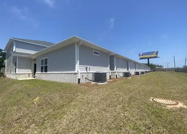Property at 993 Skylark Rd, Mary Esther, FL, 32569, 3 beds, 2.5 baths, [object Object]