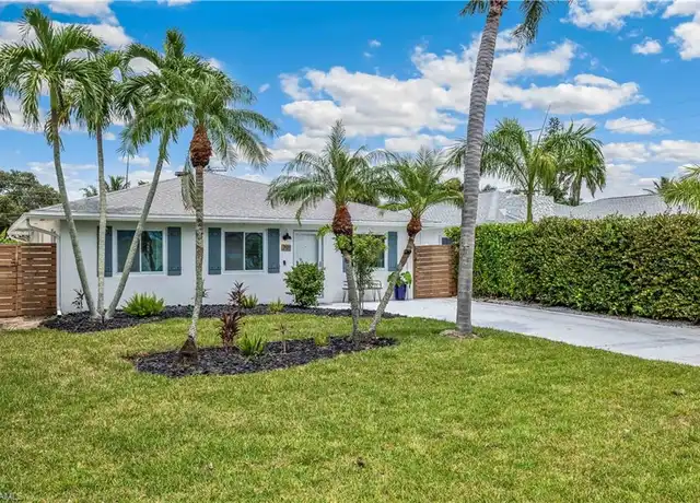 Property at 791 94th Ave N, Naples, FL, 34108, 3 beds, 2 baths, [object Object]