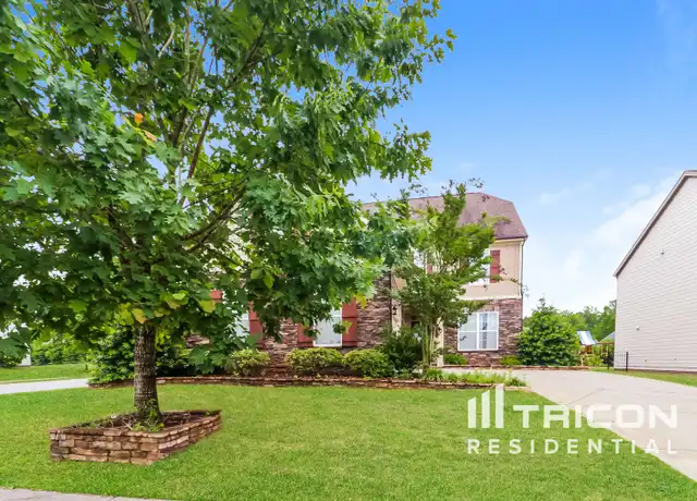 Property at 17703 Austins Creek Dr, Charlotte, NC, 28278, 5 beds, 4 baths, [object Object]