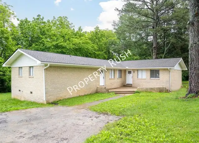 Property at 7736 Holiday Hills Cir Unit "B", Chattanooga, TN, 37416, 2 beds, 1 bath, [object Object]