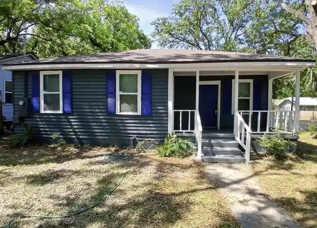 Property at 2951 Warrington St, Jacksonville, FL, 32254, 4 beds, 1 bath, [object Object]