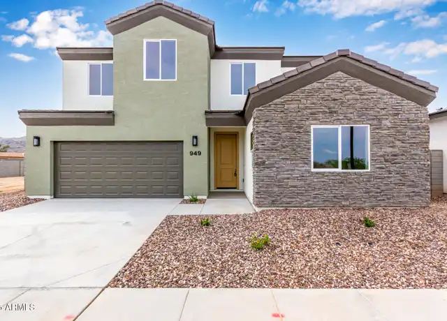 Property at 949 E Desert Ln, Phoenix, AZ, 85042, 4 beds, 3 baths, [object Object]