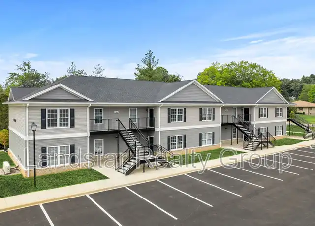 Property at 7311 Tiger Way Unit 202, Louisville, KY, 40291, 2 beds, 2 baths, [object Object]