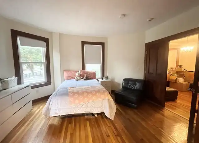 Property at 48 Chester Ave Unit 1, Medford, MA, 02155, 3 beds, 1 bath, [object Object]