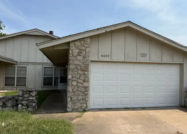 Property at 4605 S 72nd East Pl Unit 4607, Tulsa, OK, 74145, 3 beds, 2 baths, [object Object]