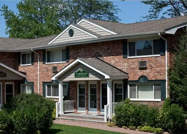 Property at 100 Middleton Rd Unit MA35, Bohemia, NY, 11716, 1 bed, 1 bath, [object Object]