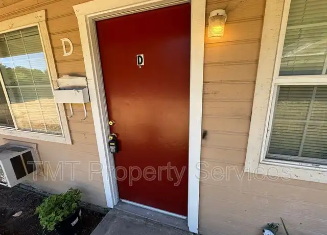 Property at 2720 Forrest St Unit D, Sacramento, CA, 95815, 1 bed, 1 bath, [object Object]