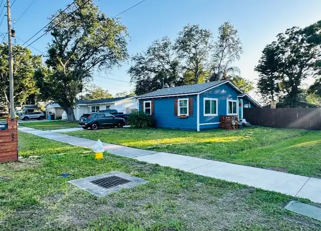 Property at 13192 Center Ave, Largo, FL, 33773, 3 beds, 2 baths, [object Object]