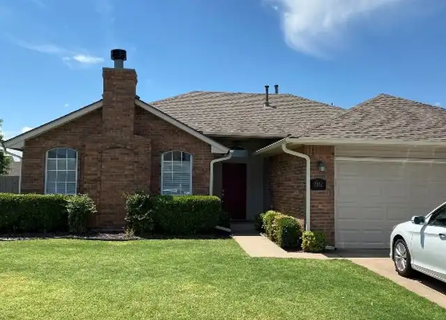 Property at 3812 Crail Dr, Norman, OK, 73072, 3 beds, 2 baths, [object Object]