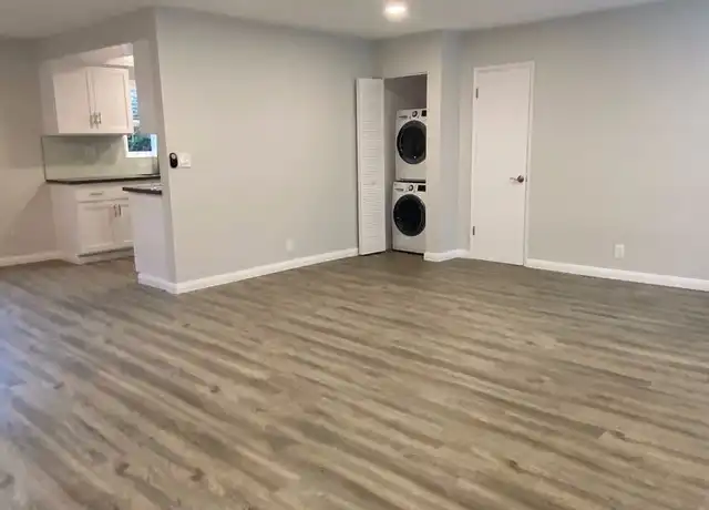 Property at 507 Kings Rd Unit 2, West Hollywood, CA, 90048, 2 beds, 2 baths, [object Object]