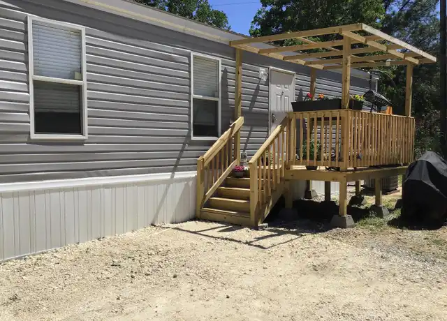 Property at 2023 E Henderson St Unit 30, Cleburne, TX, 76031, 1 bed, 1 bath, [object Object]