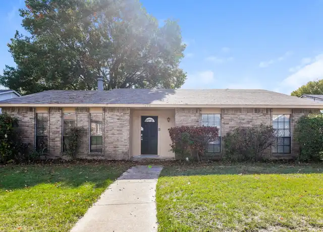 Property at 7406 Cloverglen Dr, Dallas, TX, 75249, 3 beds, 2 baths, [object Object]