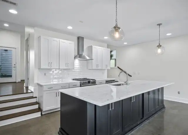 Property at 962 9th Ave S, Nashville, TN, 37203, 3 beds, 2.5 baths, [object Object]