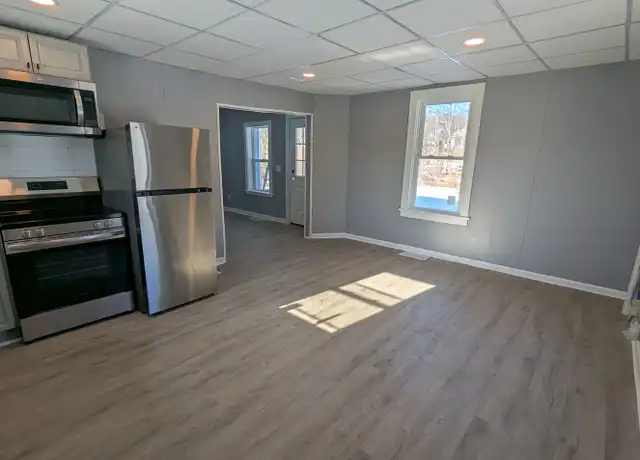 Property at 15 Main St Unit 1 Rear, Ballston Lake, NY, 12019, 3 beds, 1 bath, [object Object]
