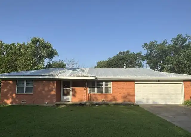 Property at 420 N Lydia St, Stephenville, TX, 76401, 3 beds, 2 baths, [object Object]