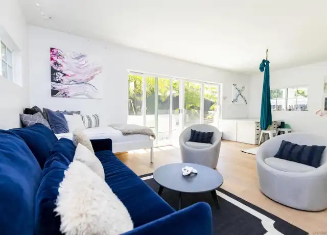 Property at 6429 Dowling Dr, La Jolla, CA, 92037, 4 beds, 3 baths, [object Object]