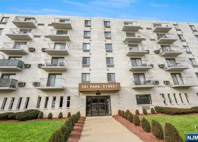 Property at 281 Park St Unit 3K, Hackensack, NJ, 07601, 1 bed, 1 bath, [object Object]