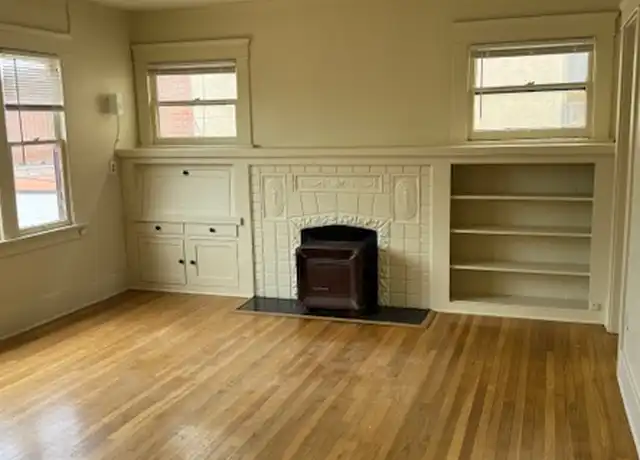 Property at 390 Newport Ave Unit 394, Long Beach, CA, 90814, 1 bed, 1 bath, [object Object]