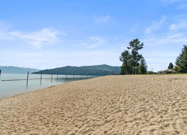 Photo of 900 Westwood Dr Unit 2, Sandpoint, ID 83864