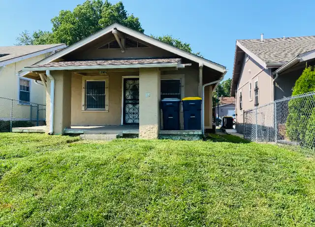Property at 2632 E 9th St, Kansas City, MO, 64124, 3 beds, 1 bath, [object Object]