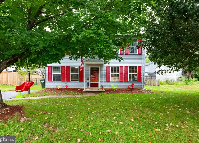 Property at 14308 Lindendale Rd, Woodbridge, VA, 22193, 3 beds, 2.5 baths, [object Object]