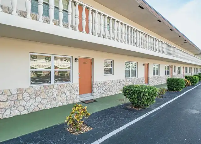 Property at 923 22nd Pl #103, Vero Beach, FL, 32960, 1 bed, 1 bath, [object Object]