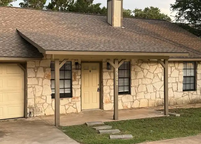 Property at 502 Hedgewood Dr Unit B, Georgetown, TX, 78628, 3 beds, 2 baths, [object Object]