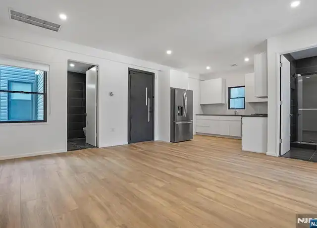 Property at 206 Harrison Ave, Harrison, NJ, 07029, 2 beds, 1.5 baths, [object Object]