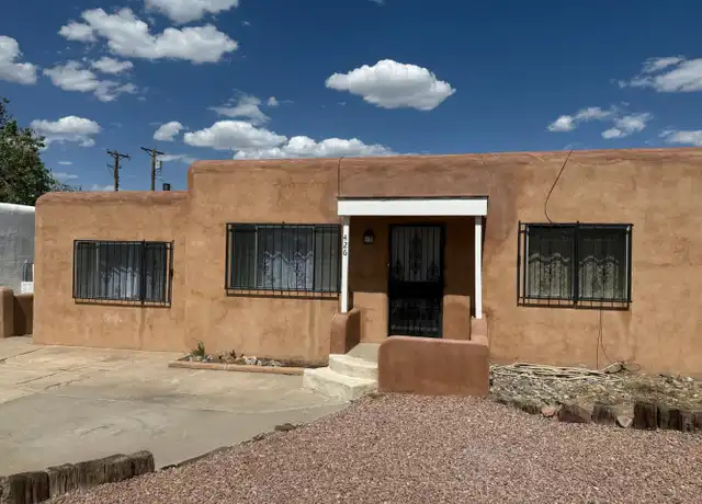 Property at 426 Dolores Dr NW, Albuquerque, NM, 87105, 3 beds, 1 bath, [object Object]