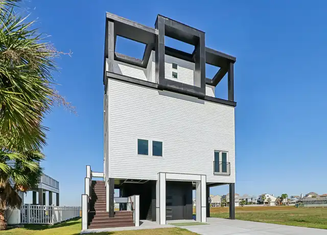 Property at 830 Tiki Dr, Tiki Island, TX, 77554, 3 beds, 3 baths, [object Object]
