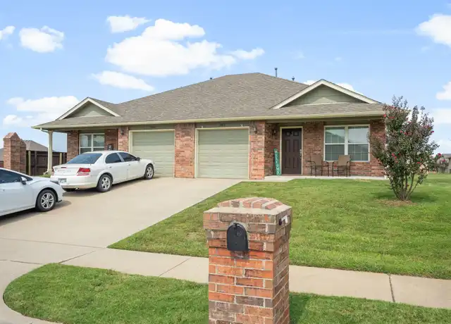 Property at Glen Eagles Duplexes - 3400 E Fairmont St, Broken Arrow, OK, 74014, 3 beds, 2.5 baths, [object Object]