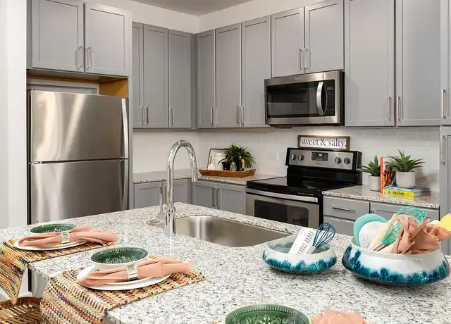 Photo of 11042 Alpharetta Hwy, Roswell, GA 30076