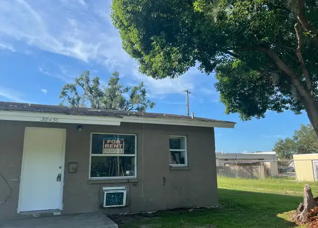 Property at 38430 12th Ave, Zephyrhills, FL, 33542, 1 bed, 1 bath, [object Object]