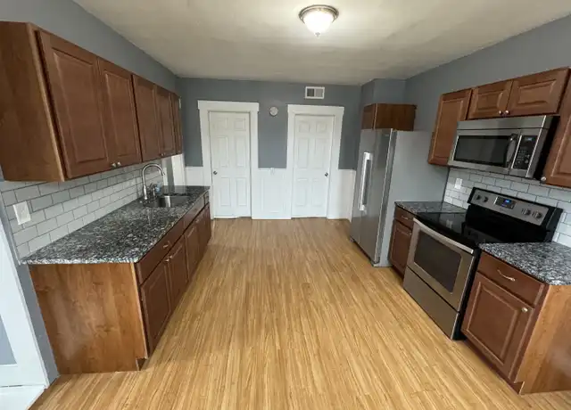 Property at 11 Columbia St Unit 2nd Floor, Ansonia, CT, 06401, 2 beds, 1 bath, [object Object]