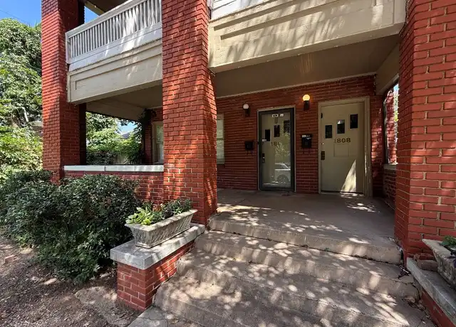 Property at 1806 N Robinson Ave, Oklahoma City, OK, 73103, 3 beds, 2 baths, [object Object]