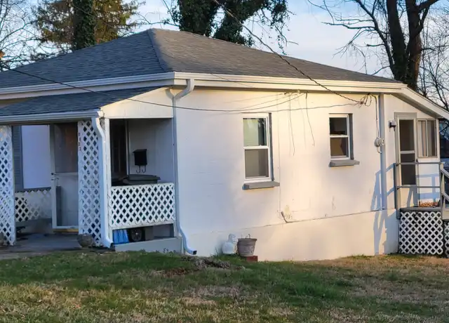 Property at 1027 Halliahurst Ave, Vinton, VA, 24179, 1 bed, 1 bath, [object Object]