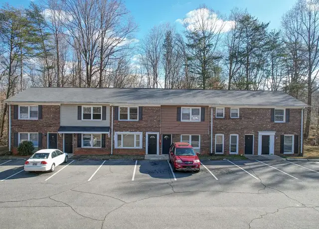 Photo of 222 Motor Rd, Winston-Salem, NC 27105
