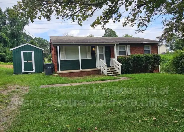 Property at 825 Norwood Dr, Charlotte, NC, 28208, 3 beds, 1 bath, [object Object]