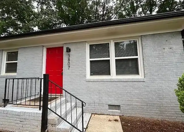 Property at Lupton Flats - 3803 Lupton Cir, Raleigh, NC, 27606, 2 beds, 1 bath, [object Object]